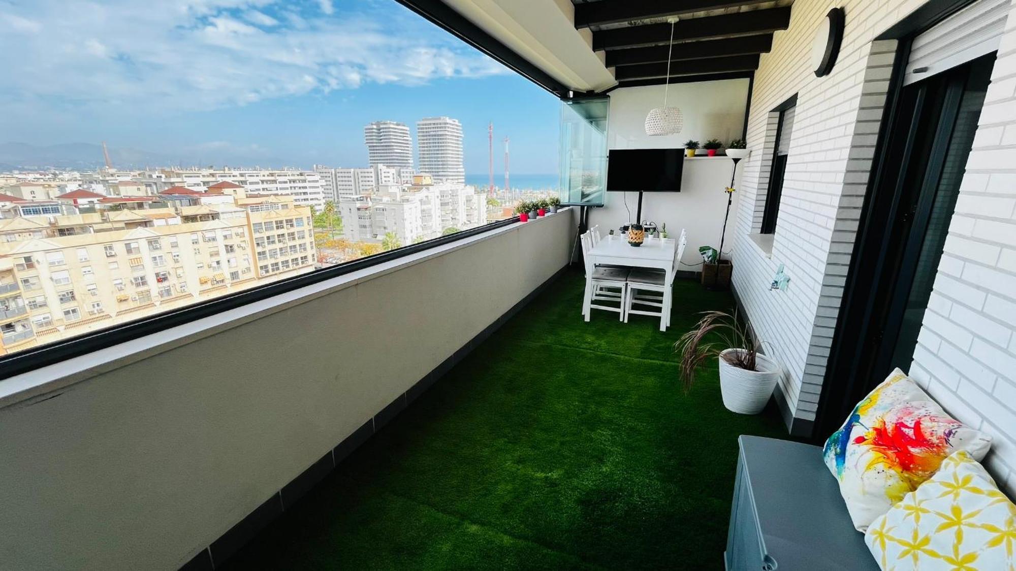 マラガAtico Con Piscina Y Vistas Al Mar Habitat Litoralアパートメント エクステリア 写真