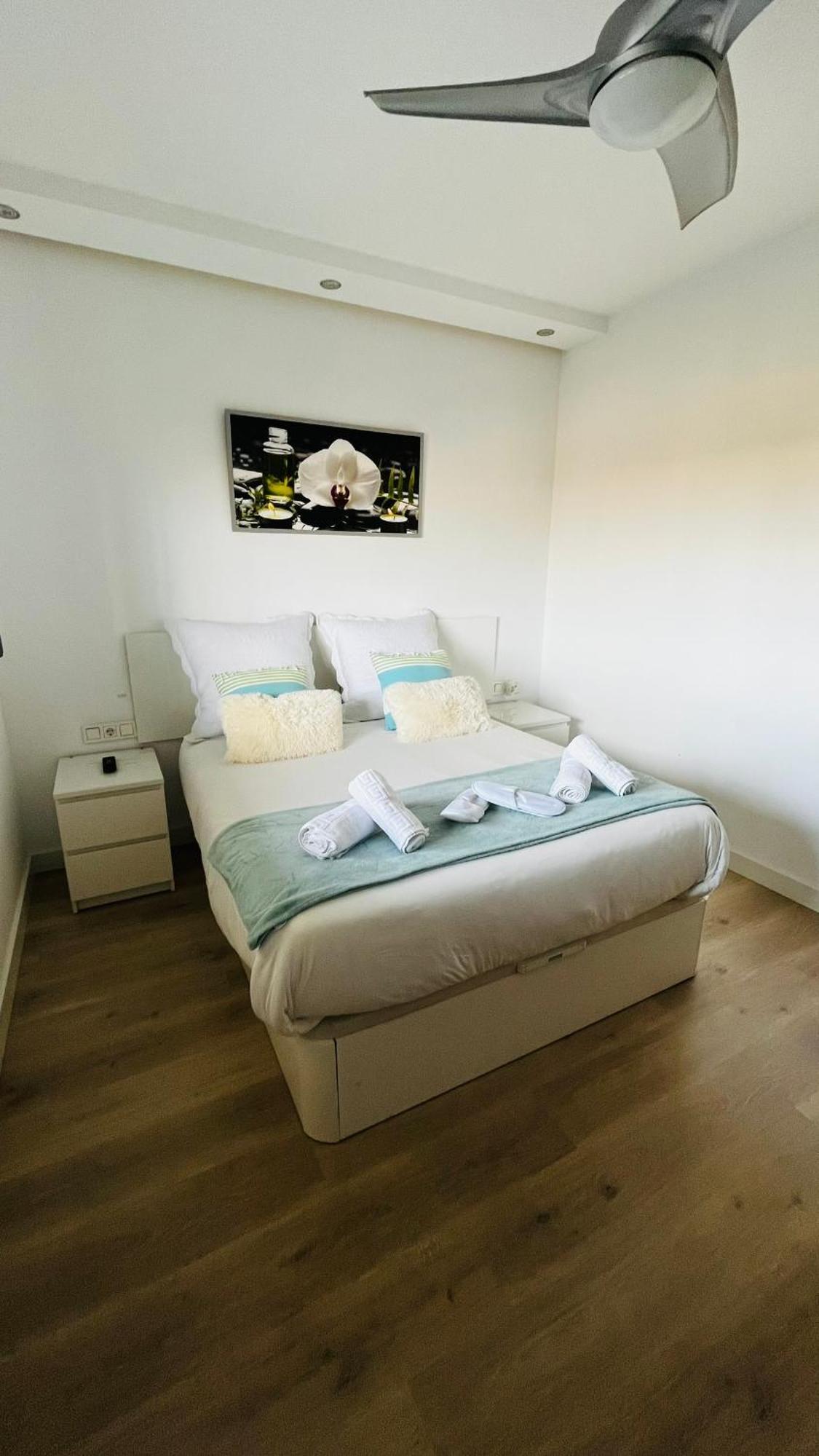 マラガAtico Con Piscina Y Vistas Al Mar Habitat Litoralアパートメント エクステリア 写真