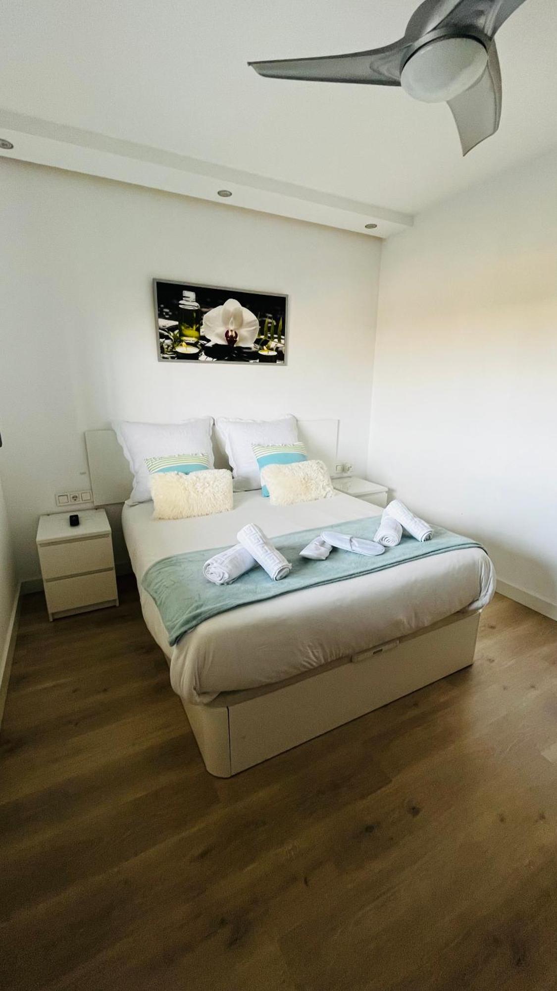 マラガAtico Con Piscina Y Vistas Al Mar Habitat Litoralアパートメント エクステリア 写真